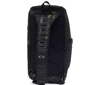 OAKLEY Τσάντα Extractor 2.0 Black Multicam