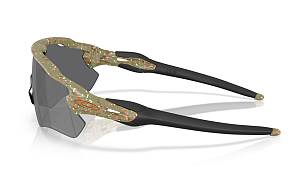 Oakley με Πολύχρωμο Σκελετό με Polarized Φακό 009208-G1