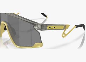 Oakley Bxtr Unisex Γυαλιά Ηλίου με Κίτρινο Κοκκάλινο Σκελετό και Γκρι Φακό OO9237-14