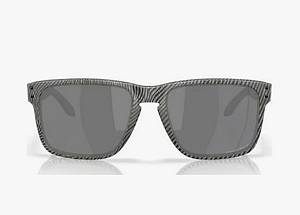 Oakley Holbrook Xl Ανδρικά Γυαλιά Ηλίου με Γκρι Κοκκάλινο Σκελετό και Γκρι Φακό OO9417-50