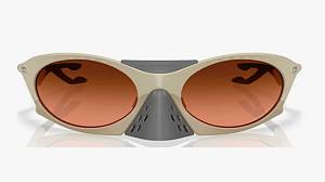 Oakley Plantaris Unisex Γυαλιά Ηλίου με Μπεζ Κοκκάλινο Σκελετό και Καφέ Φακό OO9437-02