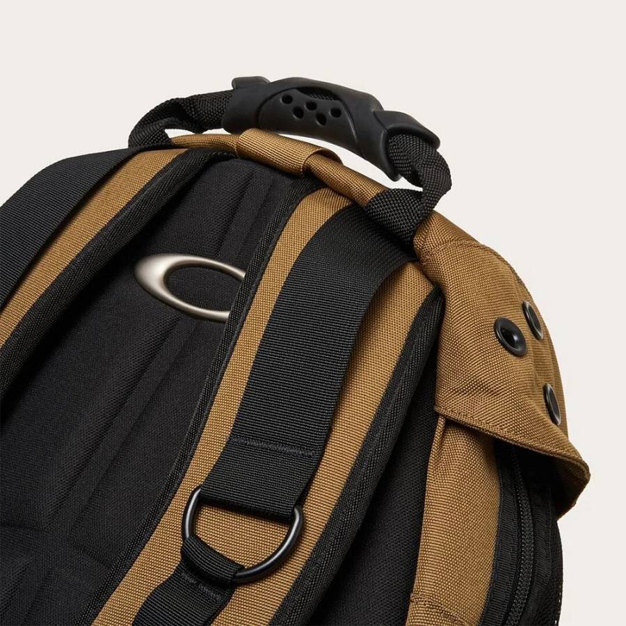 OAKLEY Τσάντα Icon RC 32Lt