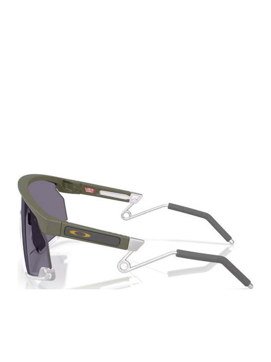 Oakley Bxtr Ανδρικά Γυαλιά Ηλίου με Γκρι Κοκκάλινο Σκελετό και Μωβ Φακό OO9237-12